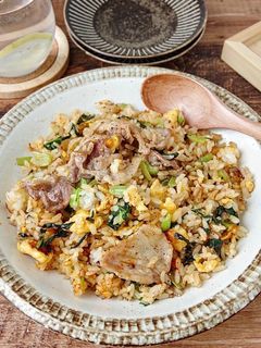 ☆簡単☆小松菜と豚こまの焼肉チャーハン-レシピのメイン写真