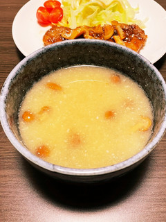 なめこと大根おろしの味噌汁-レシピのメイン写真