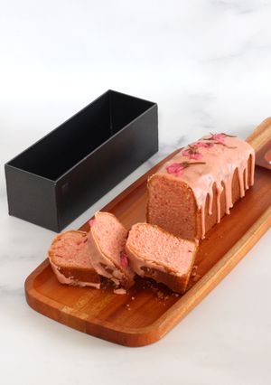 ほんのり甘じょっぱい 桜のパウンドケーキ-レシピのメイン写真