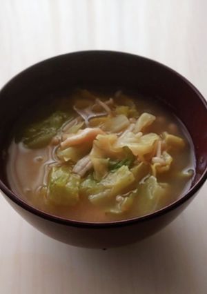 春キャベツの味噌汁-レシピのメイン写真