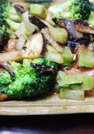 鮭と野菜の味噌バター焼き-レシピのメイン写真