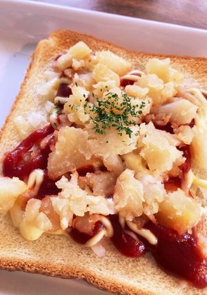 ランチに♪肉じゃがピザパン☆残り物活用-レシピのメイン写真