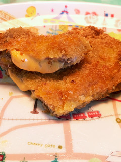 薄切り豚肉でとんかつチーズ入り-レシピのメイン写真
