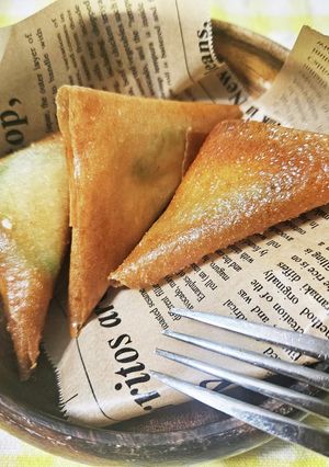 大人女子向け！アボカドチーズの三角春巻！-レシピのメイン写真