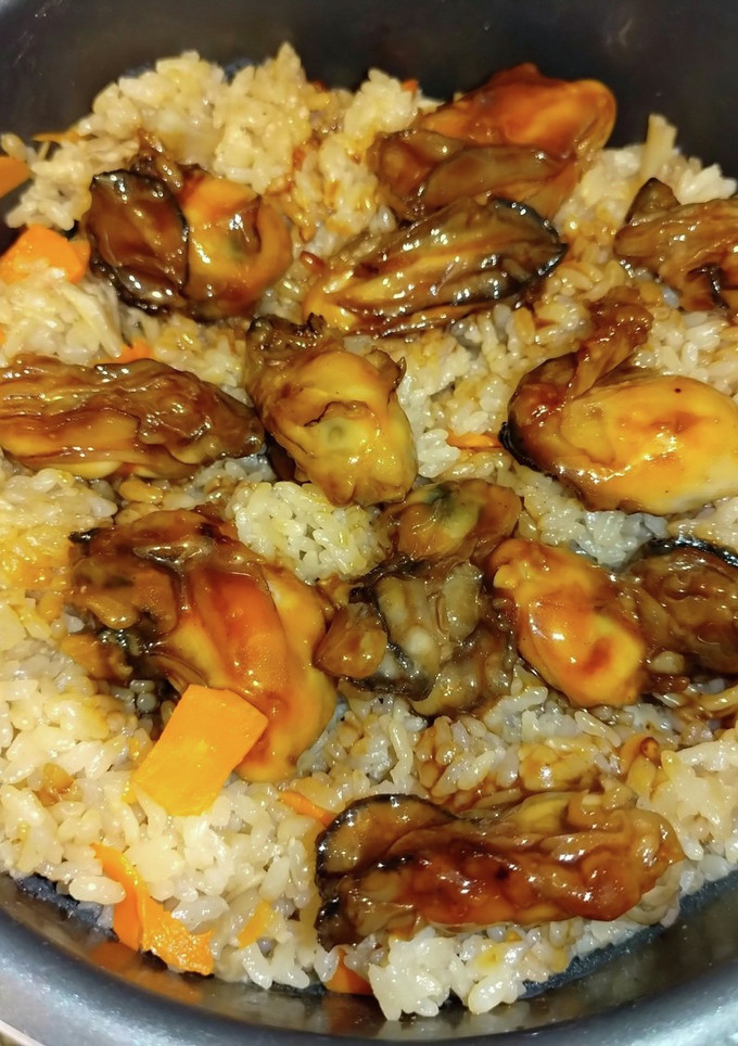 牡蠣のバタ照り乗せ炊き込みご飯-レシピのメイン写真