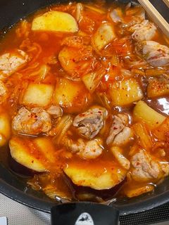 鶏モモとさつまいものキムチ煮-レシピのメイン写真