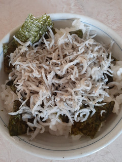 とっても簡単★火を使わずに「しらす丼」-レシピのメイン写真