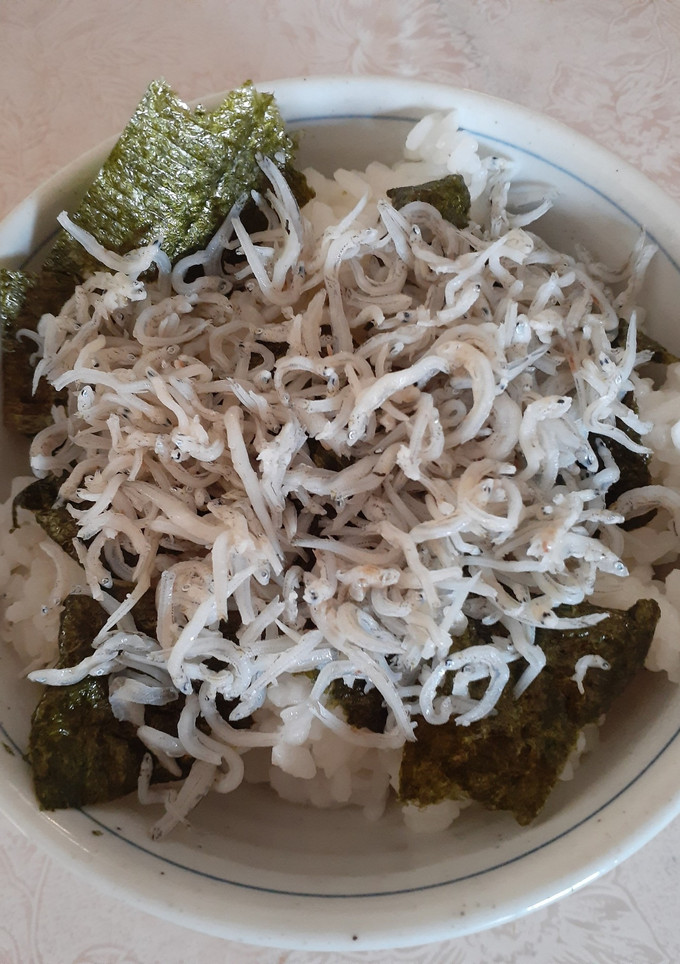 とっても簡単★火を使わずに「しらす丼」-レシピのメイン写真