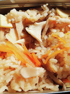 メスティンで炊き込みご飯-レシピのメイン写真