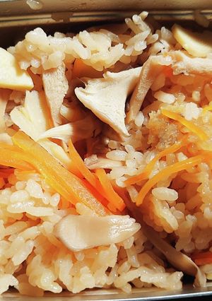 メスティンで炊き込みご飯-レシピのメイン写真