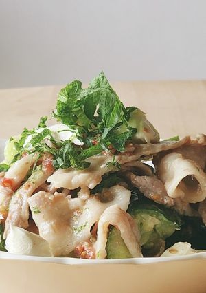 豚バラ&クリチきゅうりの梅肉和え☆レンジ-レシピのメイン写真