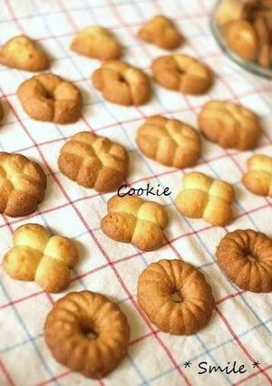 ♪クッキーメーカーで絞り出しクッキー♪-レシピのメイン写真