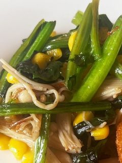 えのきとほうれん草とコーンのバター炒め-レシピのメイン写真