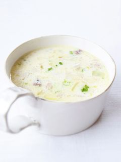 【かぶ玉ねぎとベーコンのミルクスープ】-レシピのメイン写真