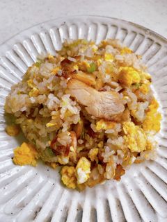 からあげの残りでパリウマチャーハン-レシピのメイン写真
