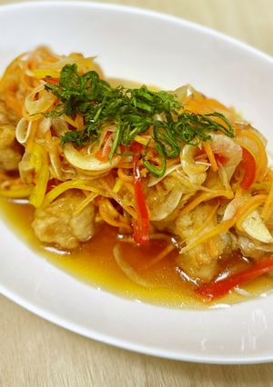 新玉ねぎたっぷり♪鶏もも肉の南蛮漬け-レシピのメイン写真