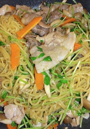 豚肉豆苗しめじの中華焼きそば-レシピのメイン写真