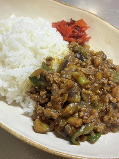 ナスとピーマンのキーマカレー《市販ルー》-レシピのメイン写真