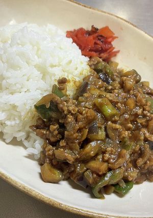 ナスとピーマンのキーマカレー《市販ルー》-レシピのメイン写真