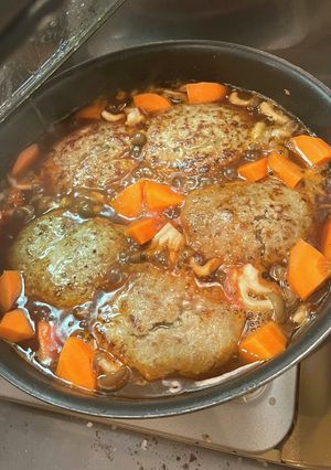 煮込みハンバーグ-レシピのメイン写真