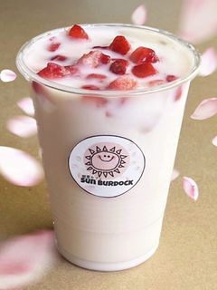 いちごオレ-レシピのメイン写真