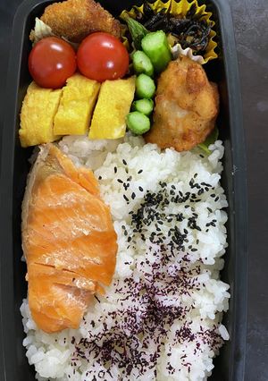 頑張るパパへ98しゃけ弁当-レシピのメイン写真