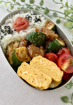 ズッキーニと豚肉のマスタード弁当-レシピのメイン写真