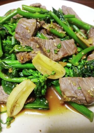 牛ロースとアンチョビ菜の醤油にんにく炒め-レシピのメイン写真