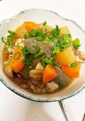 豚バラ大根、蒟蒻の煮物-レシピのメイン写真