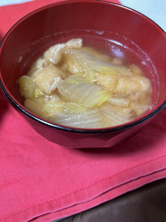 白菜と油揚げの定番味噌汁-レシピのメイン写真