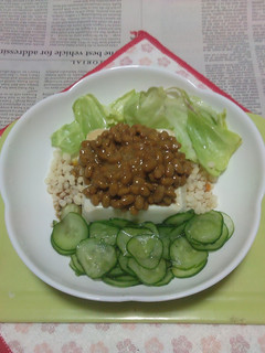きゅうり春キャベツ塩もみ+納豆載せ冷奴-レシピのメイン写真