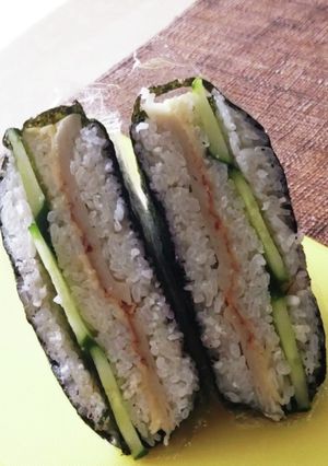 おにぎらず☆弁当☆竹輪&きゅうり☆お正月-レシピのメイン写真