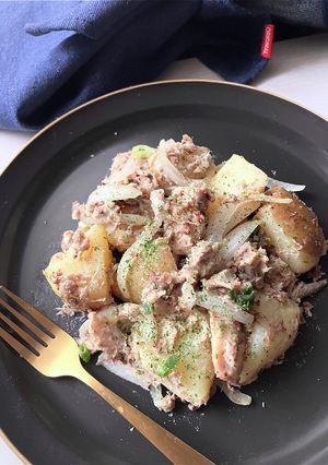 新じゃがと新玉ねぎのマヨなしサバポテサラ-レシピのメイン写真