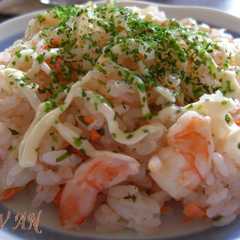 A picture of 鮭と海老の洋風ちらし.
