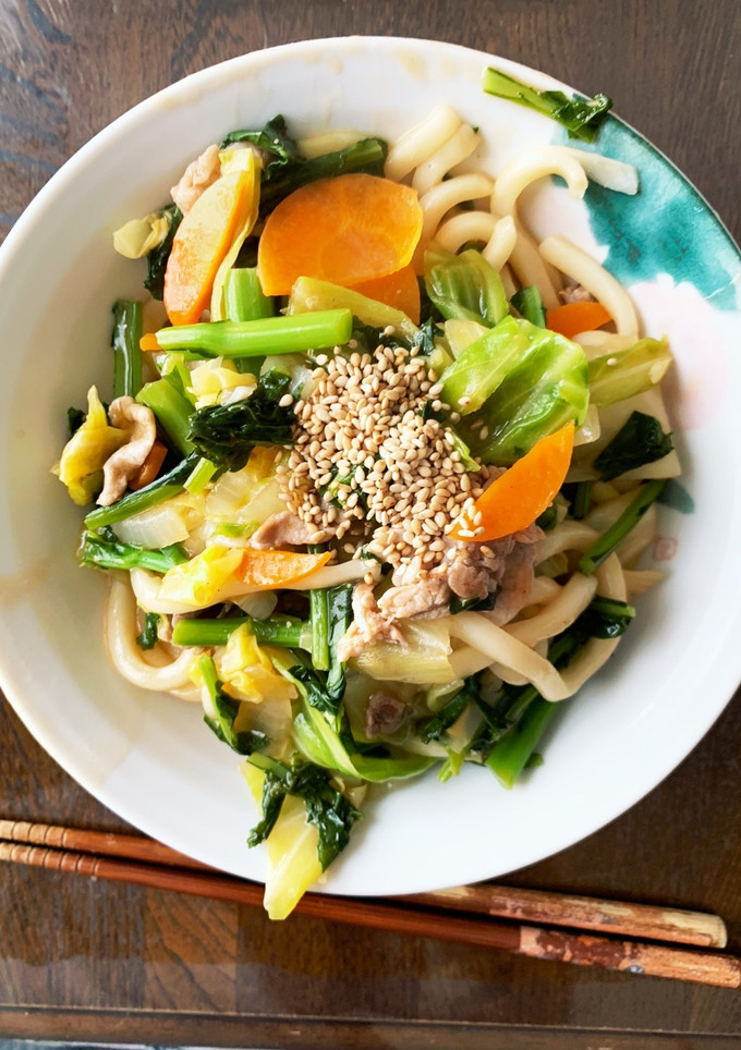 たっぷり野菜さっぱり洋風すき焼風焼うどん-レシピのメイン写真