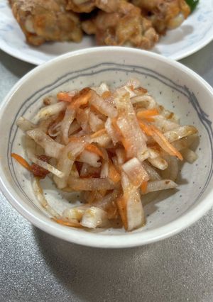 サッパリ!大根と人参の梅鰹節和え-レシピのメイン写真