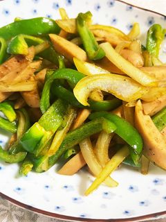魚肉ソーセージとピーマンのカレー炒め-レシピのメイン写真