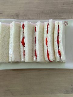いちごサンド-レシピのメイン写真