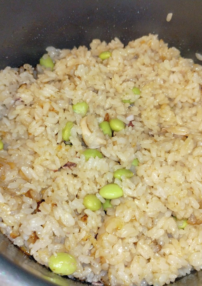 イカと枝豆のオイスターソース炊き込みご飯-レシピのメイン写真