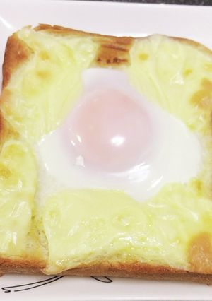 マヨチーズエッグトースト-レシピのメイン写真