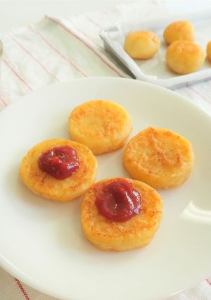 使う材料は４つだけ！じゃがもち-レシピのメイン写真