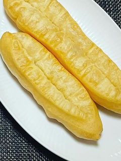中国の揚げパン 【油條】-レシピのメイン写真