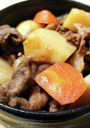 じっくり煮込んだプロの味肉じゃが-レシピのメイン写真