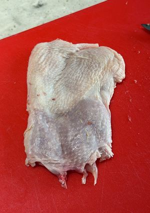 鶏もも肉を平らに捌く方法-レシピのメイン写真