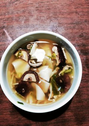 餃子の皮で★☆きのこのワンタンスープ-レシピのメイン写真