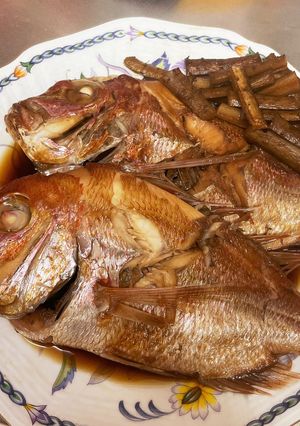 尾頭付き 鯛の煮付け-レシピのメイン写真