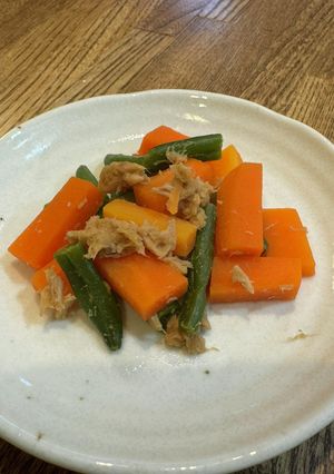 ツナとにんじんとインゲンの煮物-レシピのメイン写真