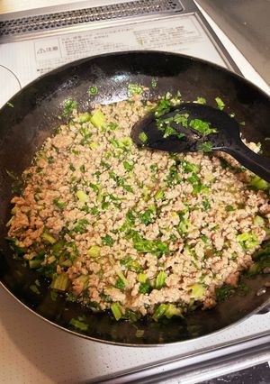 セロリの葉っぱとひき肉の甘辛煮-レシピのメイン写真
