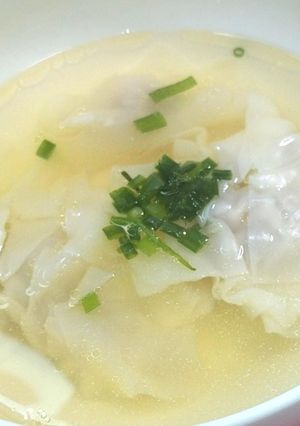 鶏がら醤油★あっさりワンタンスープ★動画-レシピのメイン写真