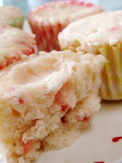 米粉でもちもち☆レンジでイチゴ蒸しパン-レシピのメイン写真